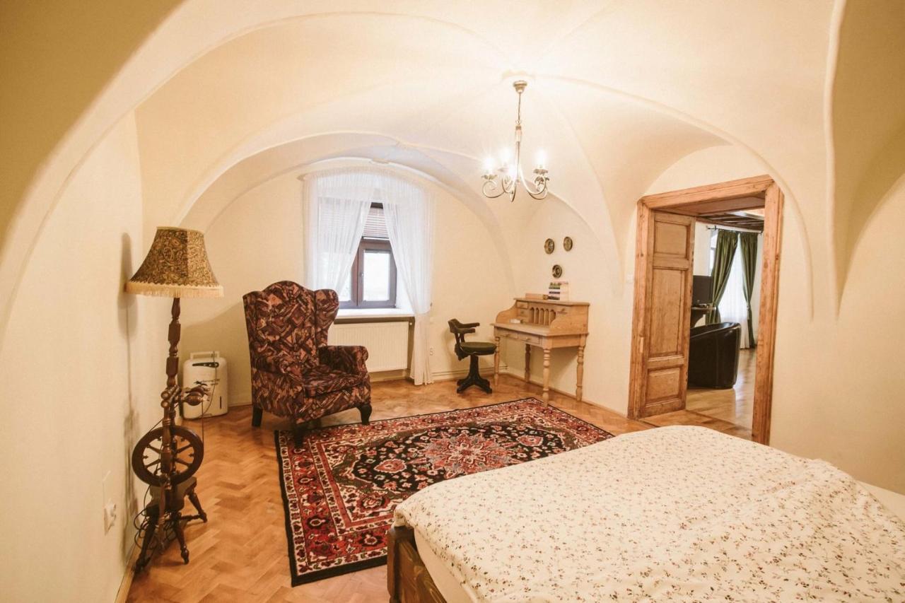 Casa Schobeln Apartment Brasov Bagian luar foto